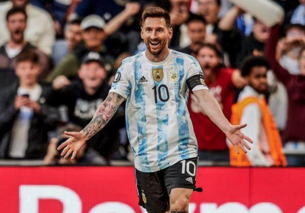 1677593348550094399.jpg 12.jpg