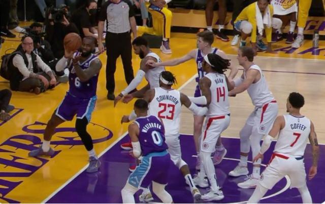 1645978749040090425.jpg 021786b46db8460fb946a56e6388c2c8.jpg