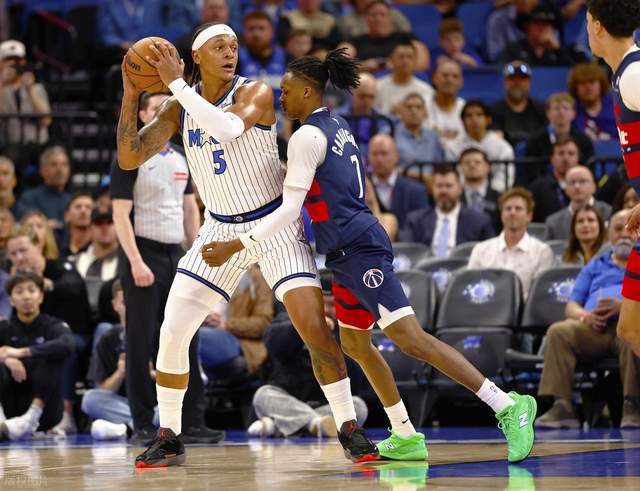 kaiyun-爱德华兹41分无缘今日最佳，因为越来越妖的詹姆斯狂砍4个历史第1